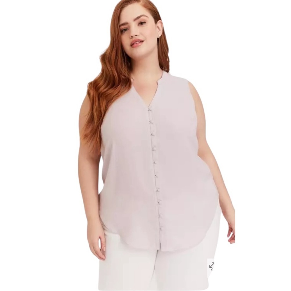 Torrid Harper Gauze Button Down Front Lightweight Sleeveless Back Pleat Blouse